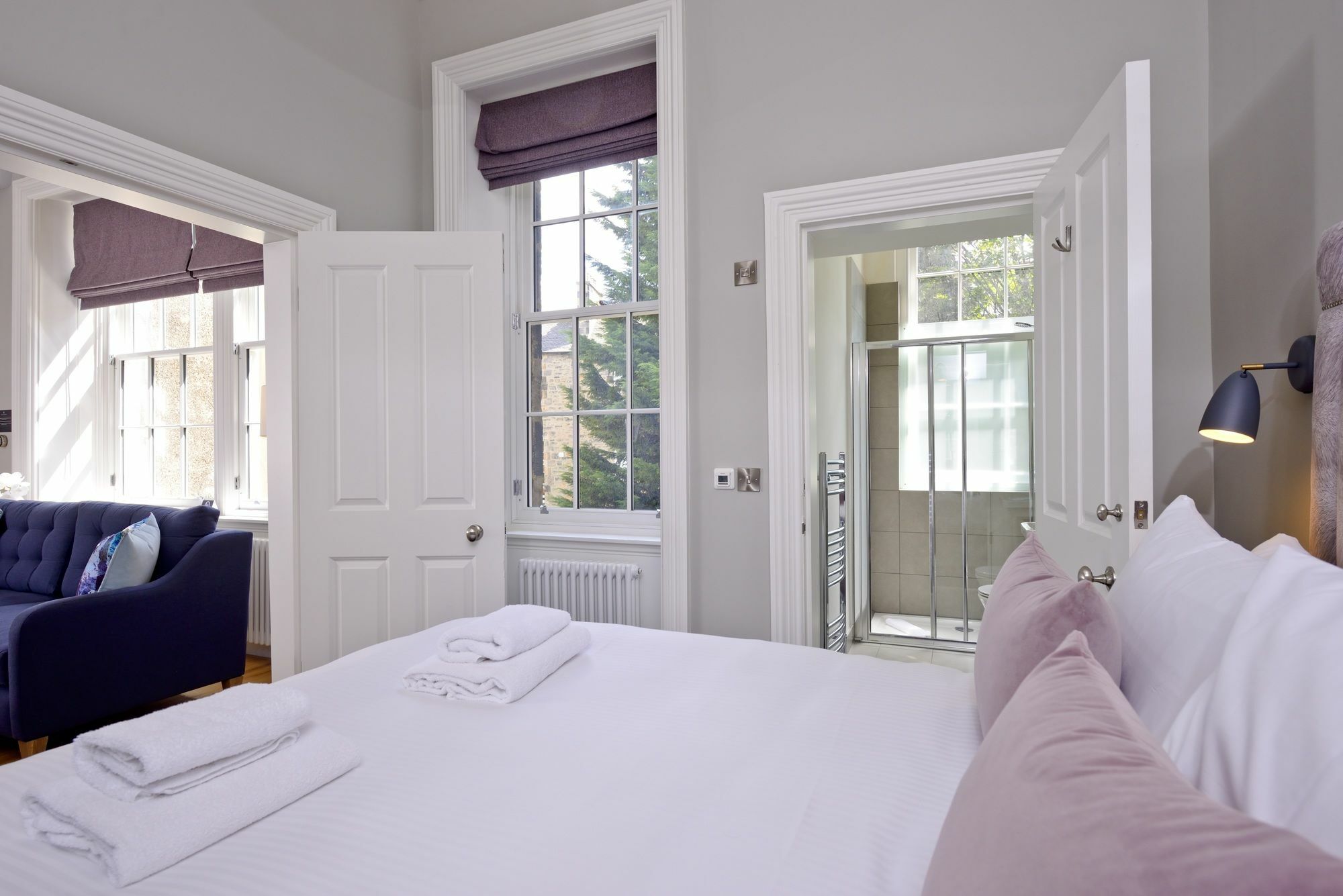 אדינבורו Destiny Scotland Apartments At West End - Princes Street מראה חיצוני תמונה